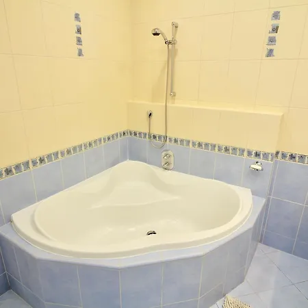 Extraordinary 2 Bedrooms Flatel In Best Location