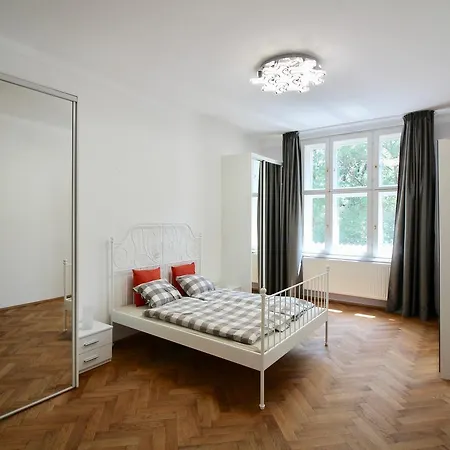 Extraordinary 2 Bedrooms Flatel In Best Location Апартаменты